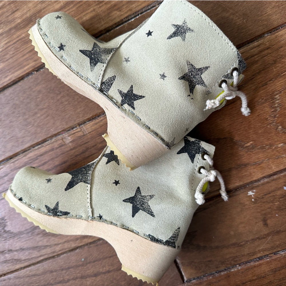 Noe & Zoe Berlin Clogs